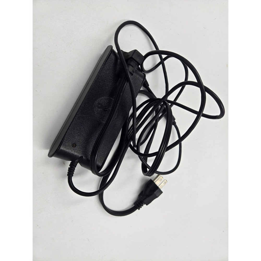 Dell 90W AC Adapter PA-10 Family 19.5V 4.62A Charger LA90PS1-00 DF315 Black